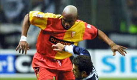 El hadji Diouf veut finir au RC Lens