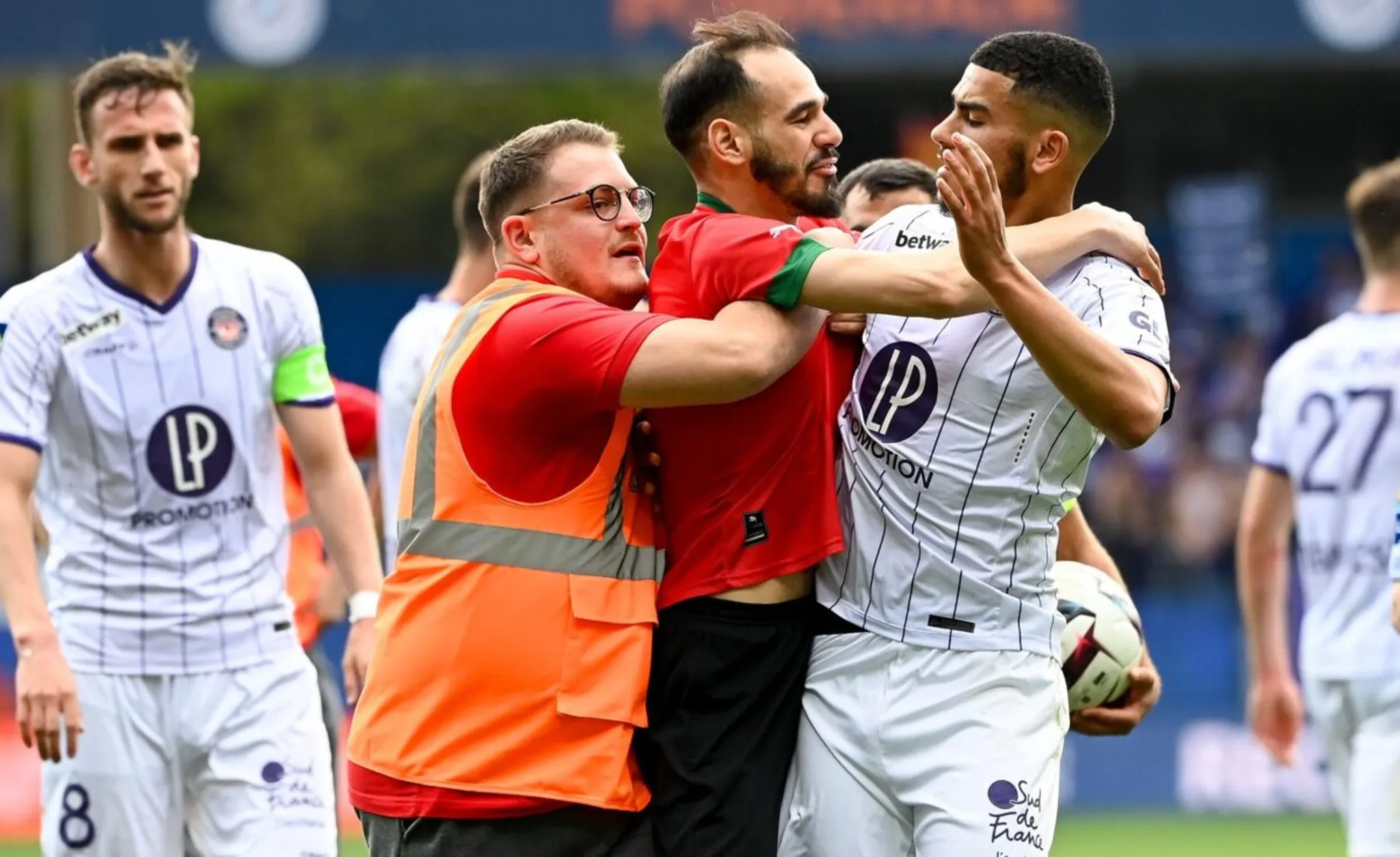 Maroc : c&acirc;lin avec Aboukhlal et&hellip; garde &agrave; vue pour un supporter !