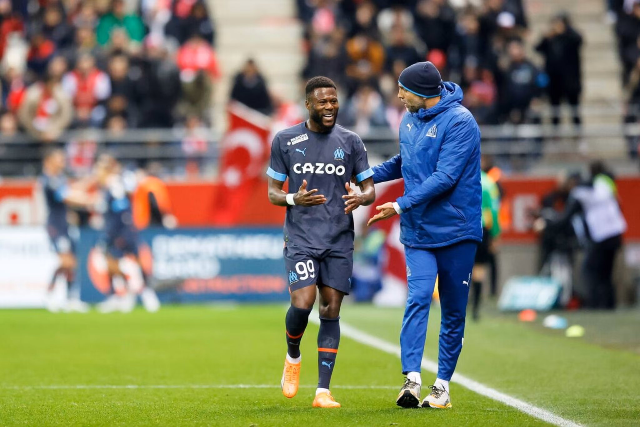 OM : Mbemba, Kabor&eacute;&hellip; Tudor encense ses Africains !