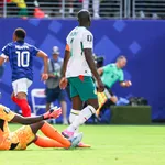 Maroc : la FRMF justifie les forfaits d&rsquo;Aguerd et Ez Abde et remobilise les troupes avant le Br&eacute;sil