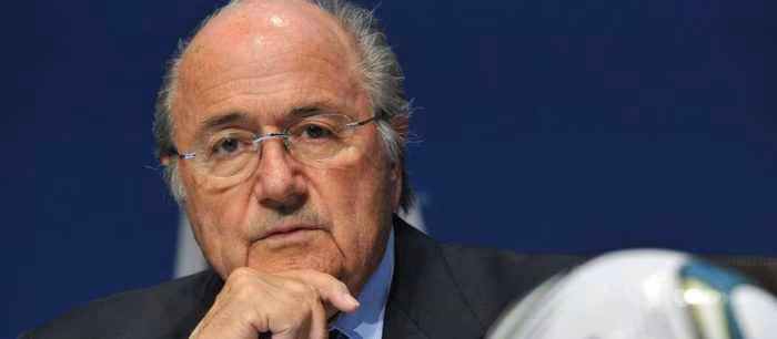 FIFA&nbsp;: la CAF sous tutelle, Blatter d&eacute;nonce du &ldquo;colonialisme&rdquo;