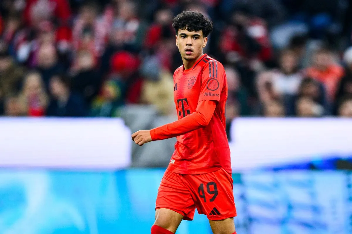 Adam Aznou pr&ecirc;t &agrave; prendre une d&eacute;cision radicale avec le Bayern Munich