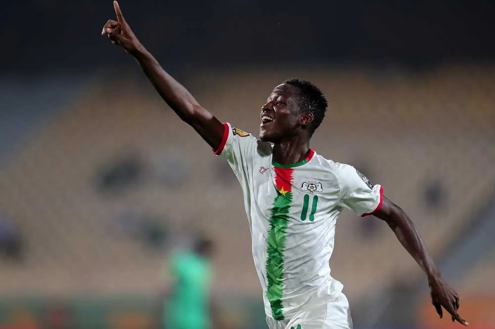 CHAN 2020 : le Burkina Faso reprend vie et &eacute;limine le Zimbabwe