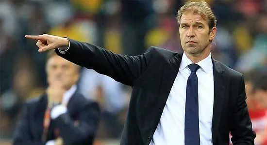 Maroc : Verbeek veut la place de Taoussi