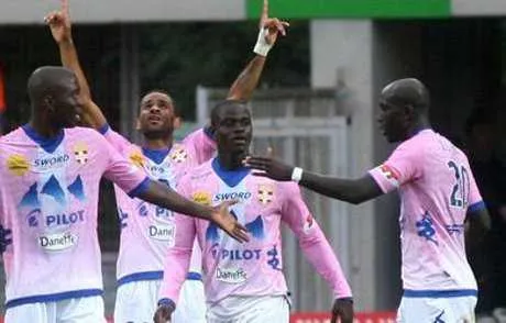 Evian : Khalifa-Rabiu, des transferts dans le viseur de la justice