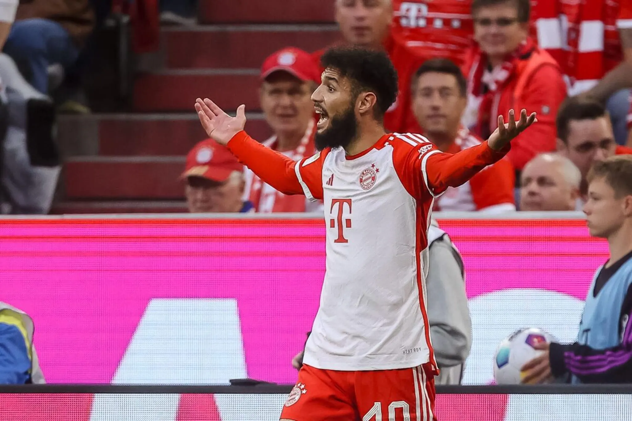 Bayern : Mazraoui r&eacute;pond &agrave; la pol&eacute;mique Bild !