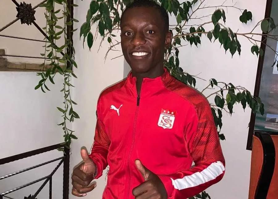 Ligue Europa&nbsp;: le coup franc parfait de Gradel au Madrigal