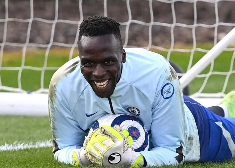 The Best : Edouard Mendy sacr&eacute; gardien de l&rsquo;ann&eacute;e !