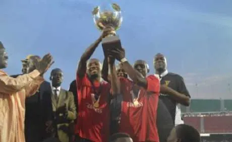 Thierry Henry en visite au Cameroun