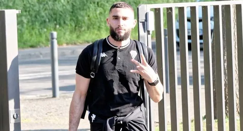 Ligue 1&nbsp;: le meilleur gardien de la 32e journ&eacute;e tend une perche &agrave; l&rsquo;Alg&eacute;rie&nbsp;!