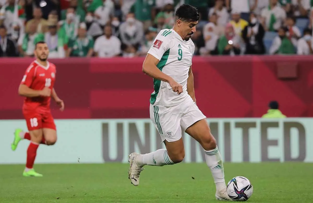 Alg&eacute;rie&nbsp;: Bounedjah et Benlamri de retour dans le onze, Bougherra sort l&rsquo;armada contre le Qatar