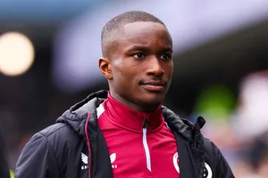 Mali : une question improbable sur Moussa Diaby, Chelle agacé par les “top barres”