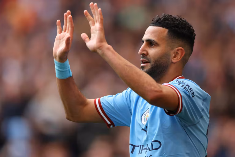 Riyad Mahrez n&eacute;gocie un retour &agrave; Manchester City !