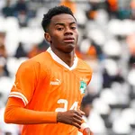 Un s&eacute;lectionneur de la CAN 2025 somm&eacute; de diviser son salaire par 2 pour rester en poste ?