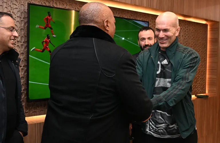 Alg&eacute;rie&ndash;Uruguay : un r&ocirc;le sp&eacute;cial pour Zin&eacute;dine Zidane lors du match amical &agrave; Turin ?