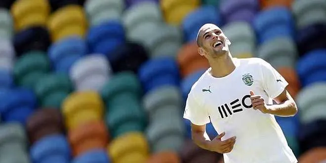 Alg&eacute;rie : le Ballon d&rsquo;Or pour Islam Slimani