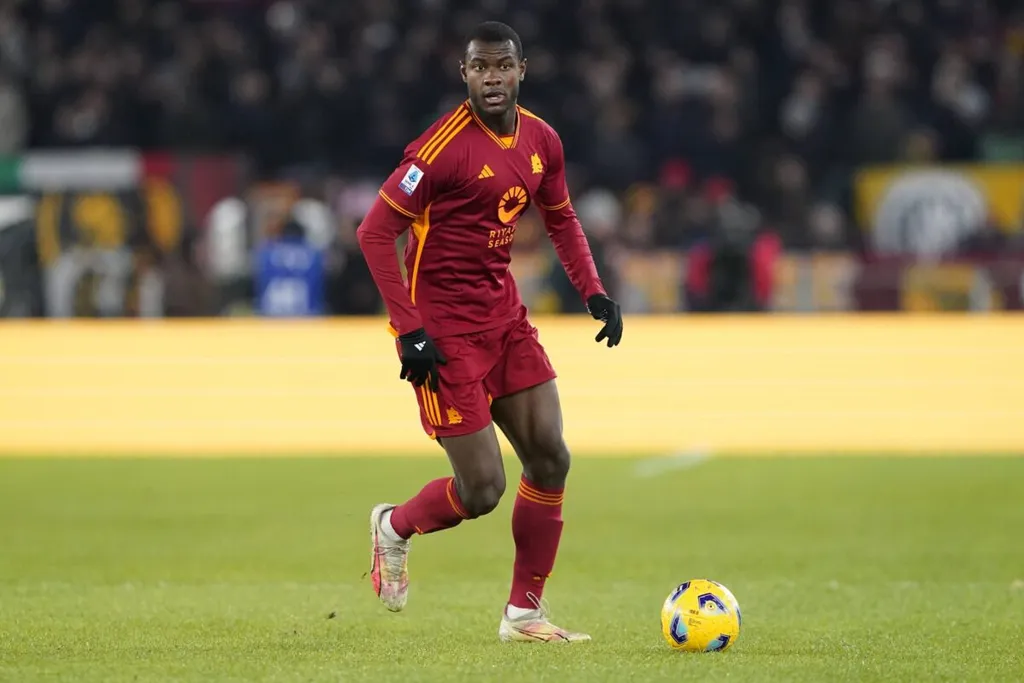 Evan Ndicka, AS Roma