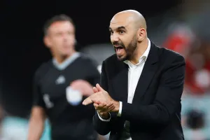 Maroc : “je voulais partir”, Regragui raconte comment Lekjaa l’a convaincu de rester