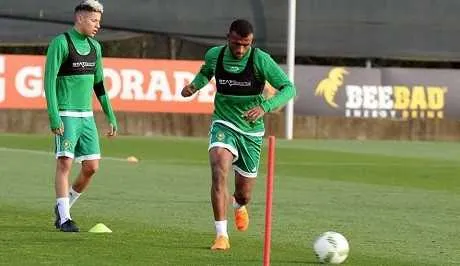 Amicaux : Dabo, El Kaabi, Ngom&hellip; Semaine de premi&egrave;res !