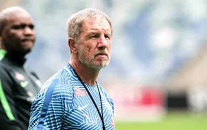 Kaizer Chiefs : un nouvel entraîneur pour la finale de LDC !