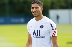 Maroc : Hakimi a déjà repris avec le PSG !