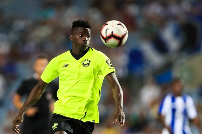 Un joueur de la CAN 2023 suspect&eacute; d&rsquo;une incroyable escroquerie par son club&nbsp;!