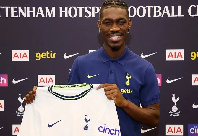 Mercato&nbsp;: Tottenham d&eacute;bourse 30 M&euro; pour un Malien (officiel)