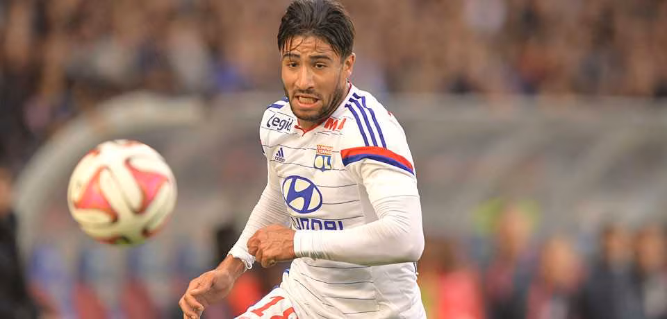 Alg&eacute;rie ou France, F&eacute;kir fait durer le suspense