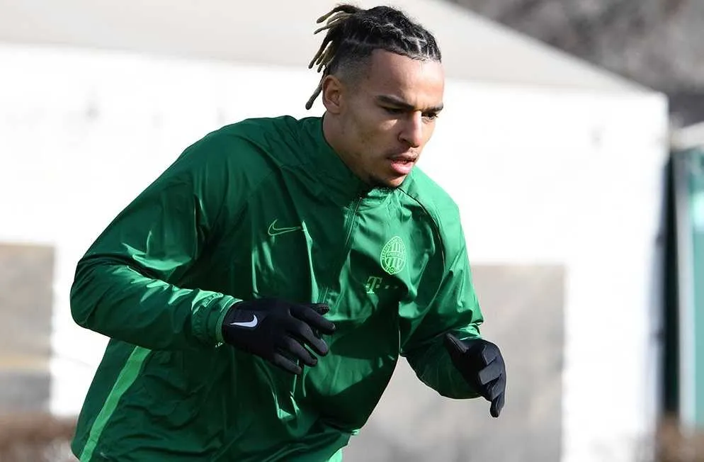 Mercato&nbsp;: une ex-cible de Saint-Etienne file en Hongrie (officiel)