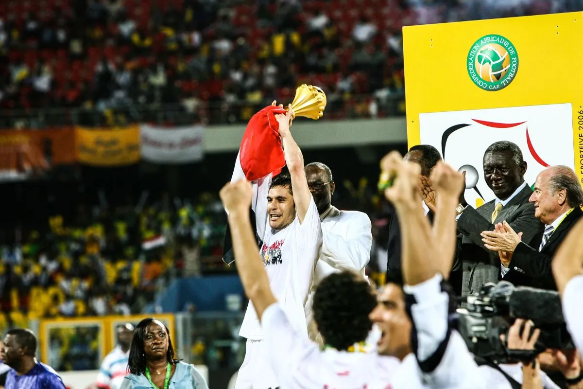 La l&eacute;gende aux 4 CAN, Ahmed Hassan, accuse Carragher de racisme