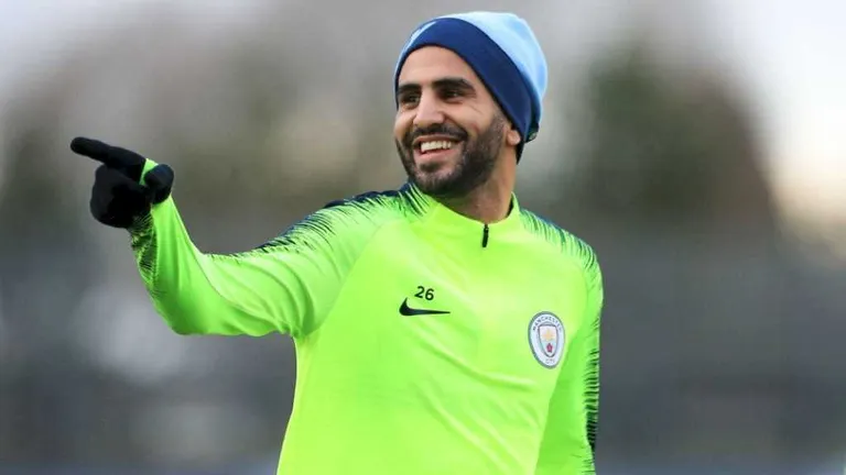 Manchester City&nbsp;: Mahrez vers la sortie ? La mise au point de Guardiola