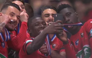 Rennes : Sarr, Hamari Traoré, Bensebaini… La joie des Africains en images