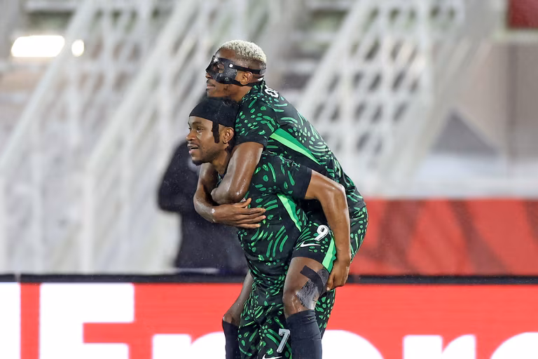 CAN 2025 : &ldquo;tout le monde le sait&rdquo;&hellip; Ademola Lookman sort du silence apr&egrave;s son altercation avec Victor Osimhen