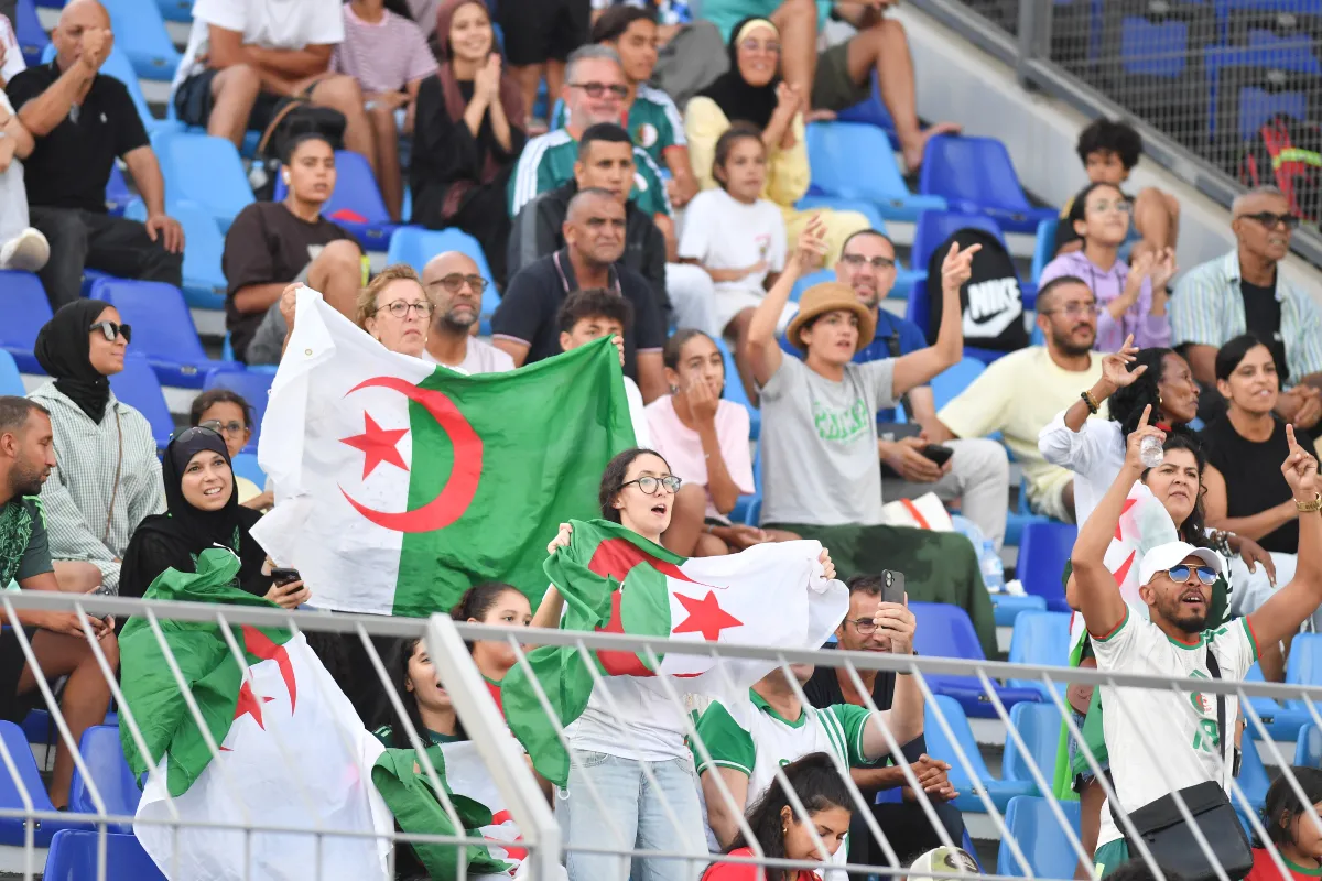 Algeria: A 1.97m Giant Approaches the Greens