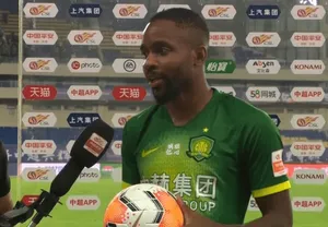 Mercato : Beijing Guoan annonce le départ de Bakambu