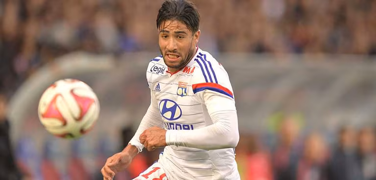 Alg&eacute;rie ou France, F&eacute;kir fait durer le suspense
