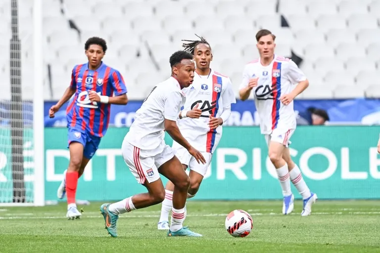L&rsquo;OL annonce un transfert avec la JS Kabylie !