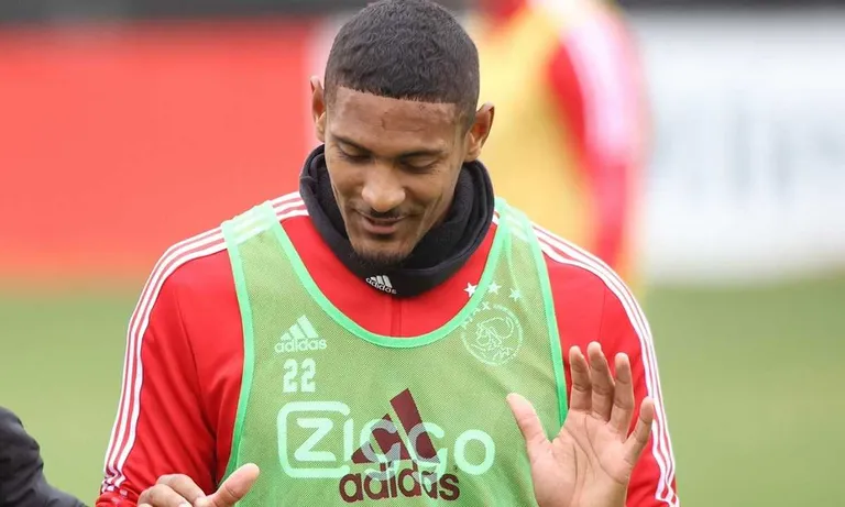 LDC&nbsp;: Haller s&rsquo;empare d&rsquo;un record d&rsquo;Haaland et pr&eacute;vient Lewandowski&nbsp;!