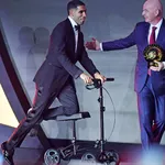 Maroc : “j’ai besoin que ton pied…”, le président de la CAF taquine Hakimi