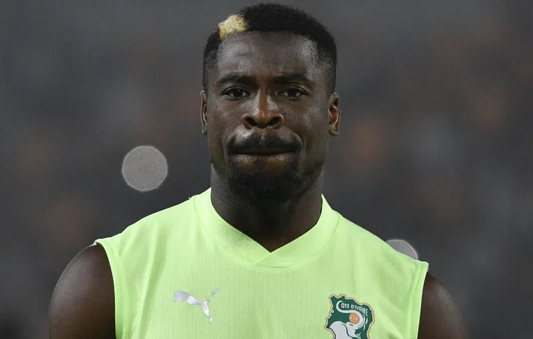 Atteint de l’hépatite B et déjà forfait pour la CAN ? Serge Aurier dément !