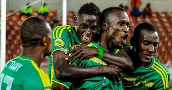 Mondial 2018 : Mauritanie et Niger passent, l&rsquo;exploit des Comores !