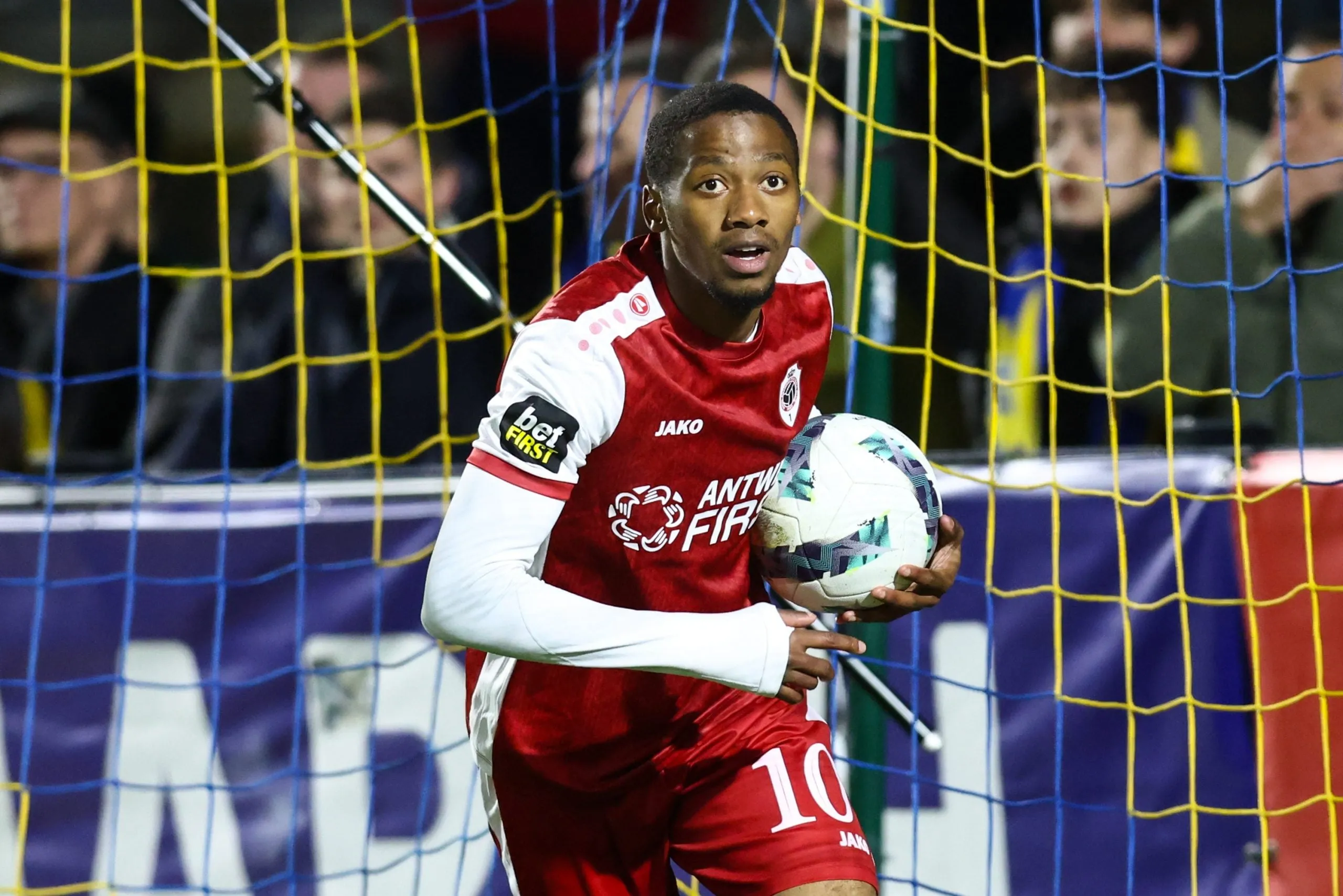 RDC : un binational pr&ecirc;t &agrave; l&acirc;cher la Belgique pour les L&eacute;opards