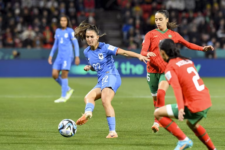 France-Maroc : Lahmari pr&ecirc;te &agrave; baffer les Bleues !