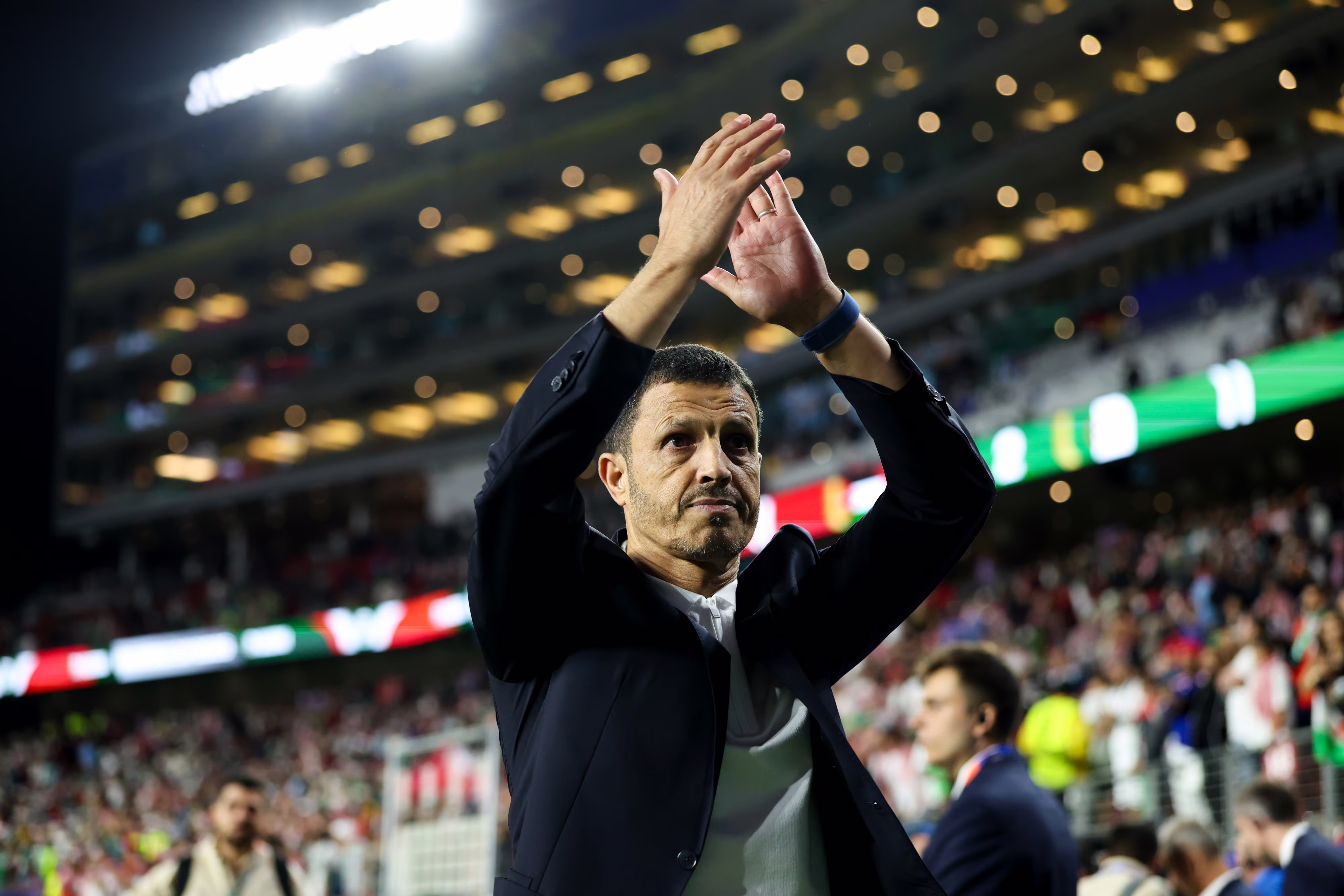 &ldquo;L&rsquo;Alg&eacute;rie est une grande &eacute;quipe&rdquo;, le s&eacute;lectionneur marocain de la Jordanie, Jamal Sellami, classe avec les Fennecs malgr&eacute; l&rsquo;&eacute;limination au Mondial 2026