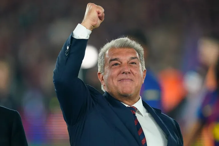 Le pr&eacute;sident du Bar&ccedil;a, Joan Laporta, encense le Maroc, &ldquo;r&eacute;f&eacute;rence du football mondial&rdquo;&nbsp;