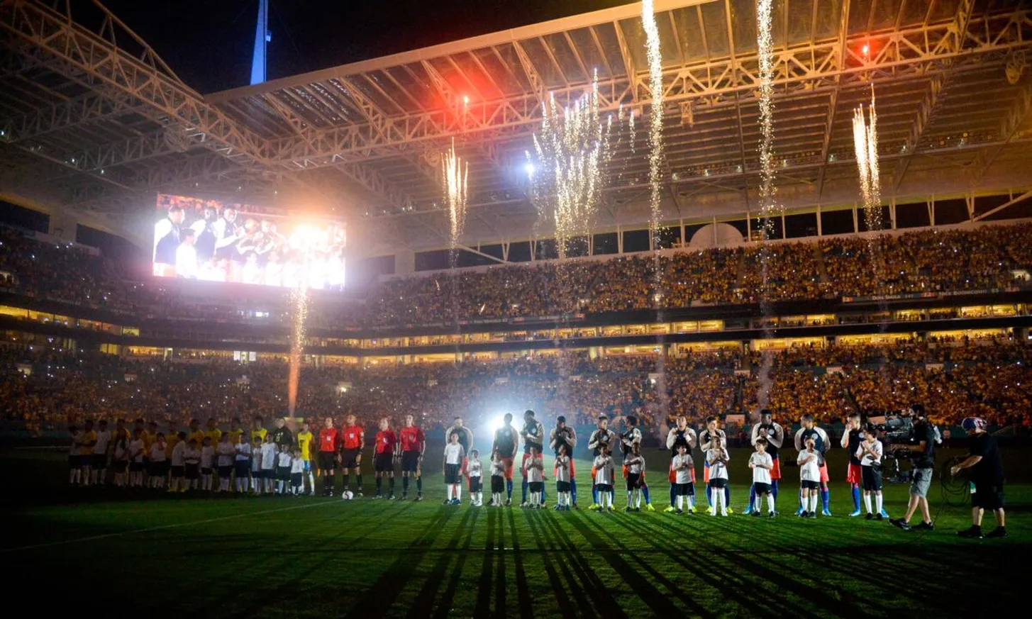 ICONSPORT 122624 0011