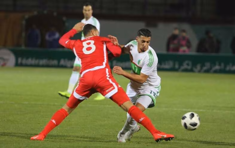 Alg&eacute;rie&nbsp;: la CAN s&rsquo;&eacute;loigne pour Benrahma&hellip;
