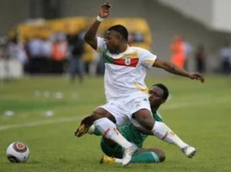 La FIFA menace le B&eacute;nin de suspension