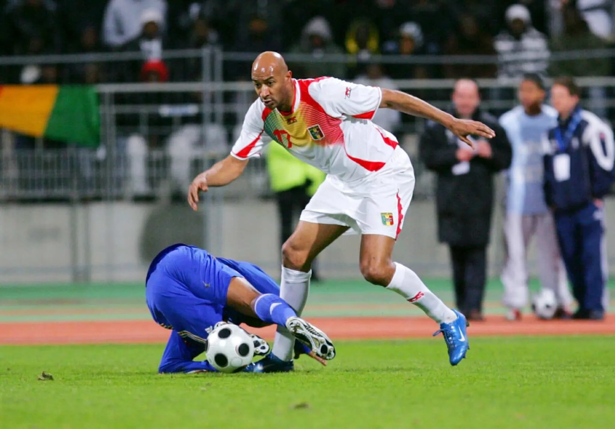 Mali : un ancien Aigle&nbsp;suspendu 16 matchs !