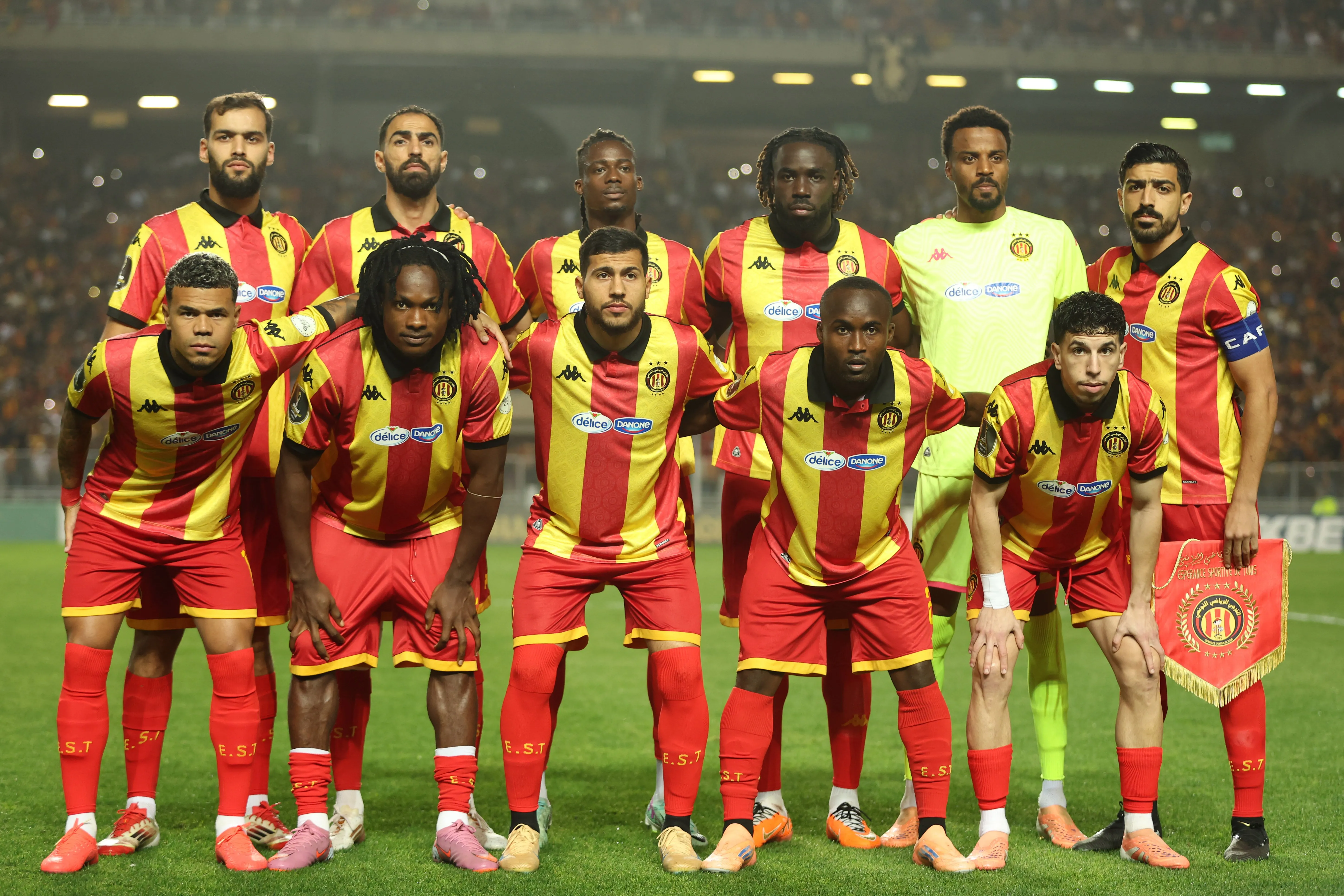 Esp&eacute;rance Tunis, &eacute;quipe